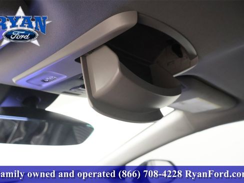 Used 2024 Toyota Camry SE image 27