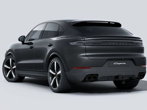 Used 2024 Porsche Cayenne Coupe AWD/4WD image 3