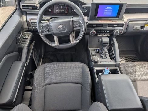 New 2026 Toyota 4Runner SR5 AWD/4WD image 25