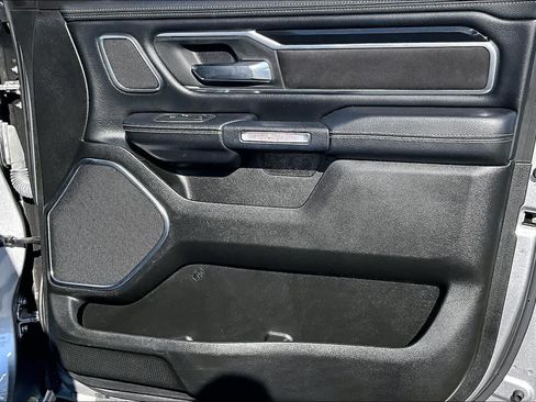 Used 2022 RAM 1500 Laramie AWD/4WD image 22