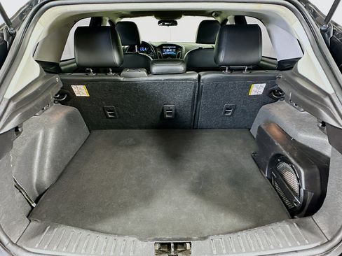 Used 2015 Ford Focus Titanium FWD image 27