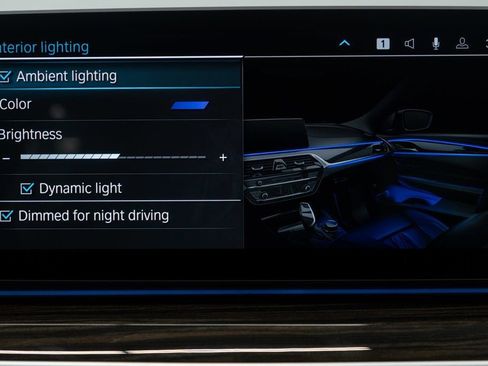 Used 2023 BMW 530e xDrive w/ Premium Package image 31