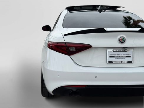 Used 2019 Alfa Romeo Giulia nero edizione w/ Nero Edizione image 12