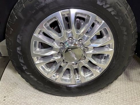 Used 2022 Chevrolet Silverado 3500 High Country w/ Z71 Off-Road Package image 28