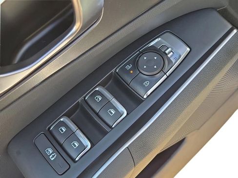 New 2026 Kia Sorento LX FWD image 15