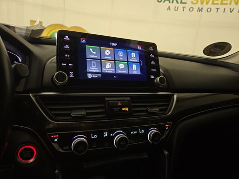 Used 2021 Honda Accord Sport Special Edition image 22