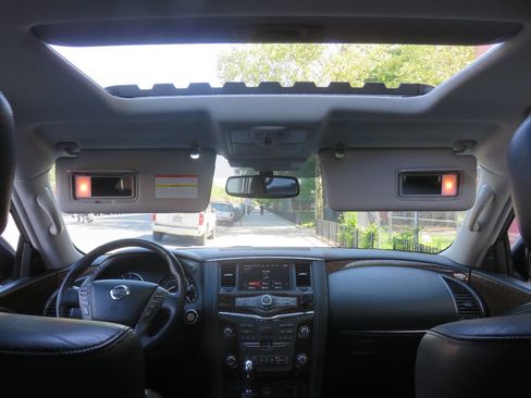 Used 2018 Nissan Armada SL w/ Premium Package AWD/4WD image 13