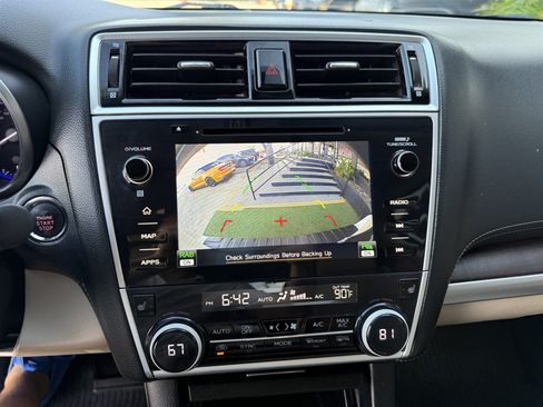 Used 2019 Subaru Outback 2.5i Limited w/ Popular Package #2 AWD/4WD image 28