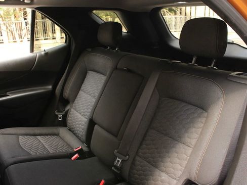 Used 2019 Chevrolet Equinox LT FWD image 19