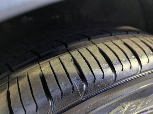 Used 2022 Toyota Corolla LE image 28