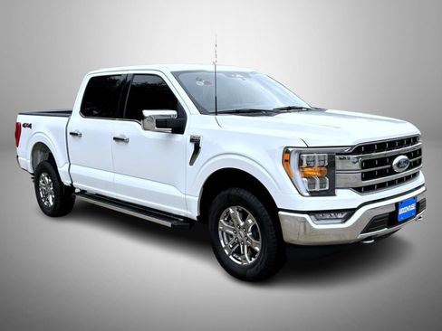 Used 2023 Ford F150 Lariat AWD/4WD image 3