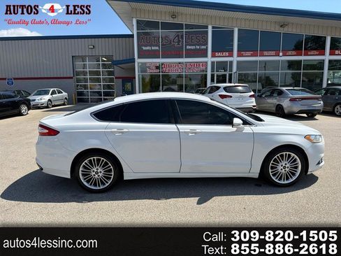 Used 2014 Ford Fusion SE w/ Equipment Group 202A FWD image 1
