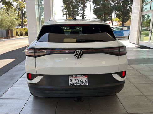 Used 2023 Volkswagen ID.4 Pro S AWD/4WD image 4