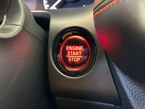 Used 2025 Honda HR-V Sport image 6