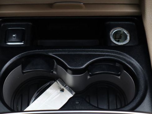 Used 2015 Mercedes-Benz GL 320 BlueTEC 4MATIC w/ Premium I Package image 33