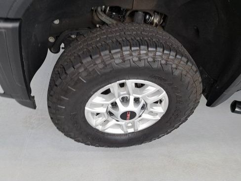 Used 2024 GMC Sierra 2500 SLE w/ SLE Convenience Package AWD/4WD image 25