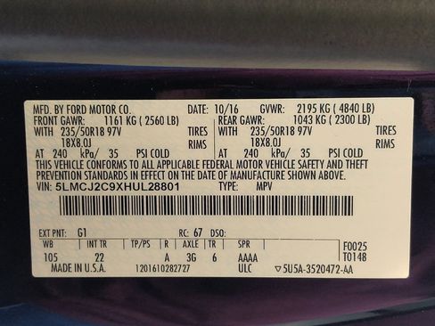 Used 2017 Lincoln MKC Select FWD image 33