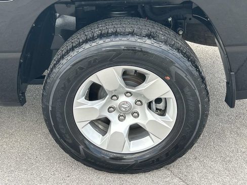 Used 2023 RAM 1500 Big Horn RWD image 17