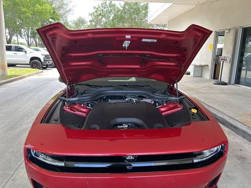 Used 2025 Dodge Charger R/T Scat Pack w/ Track Pack AWD/4WD image 14