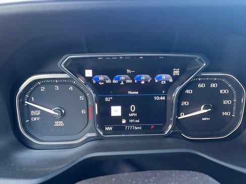 Used 2021 GMC Yukon Denali w/ Denali Premium Package AWD/4WD image 12