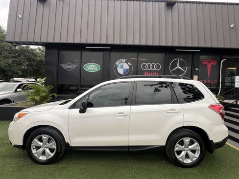 Used 2015 Subaru Forester 2.5i w/ Alloy Wheel Package image 7