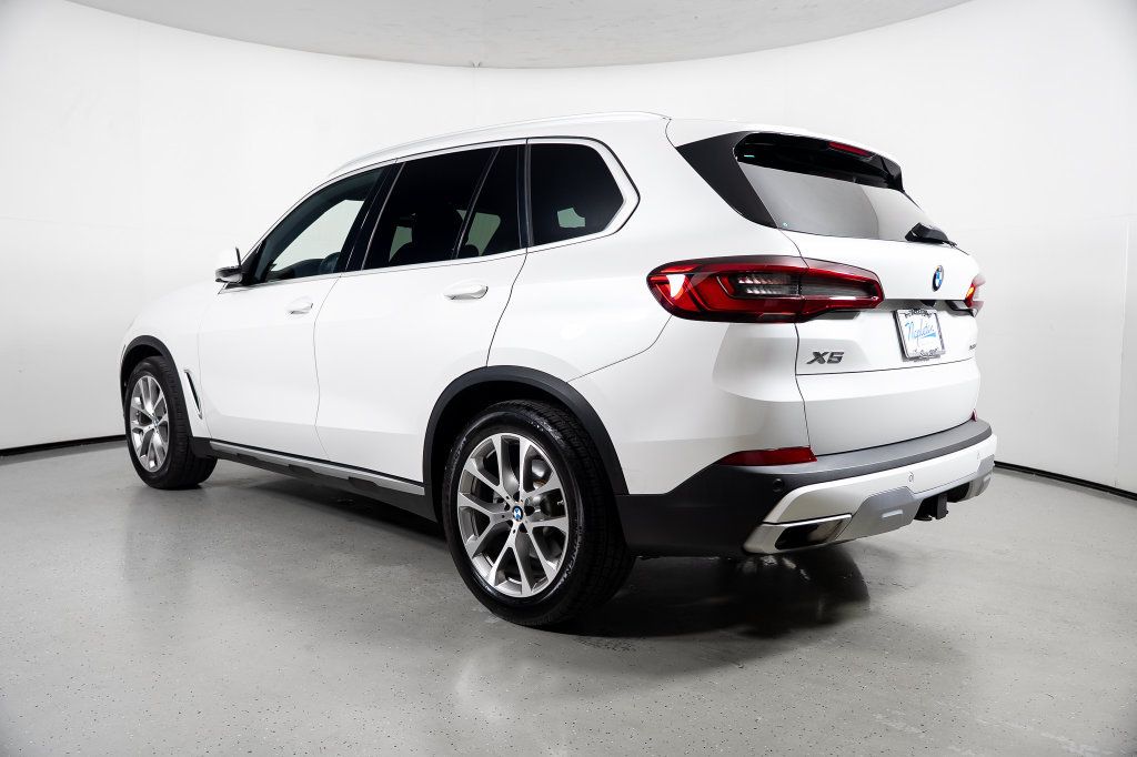 Used 2020 BMW X5 xDrive40i w/ Convenience Package AWD/4WD image 12