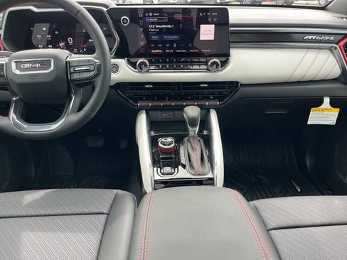 New 2025 GMC Canyon AT4 w/ AT4X Package image 15