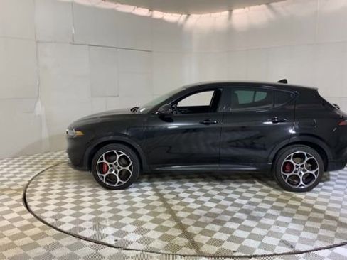 Used 2024 Alfa Romeo Tonale Veloce image 5