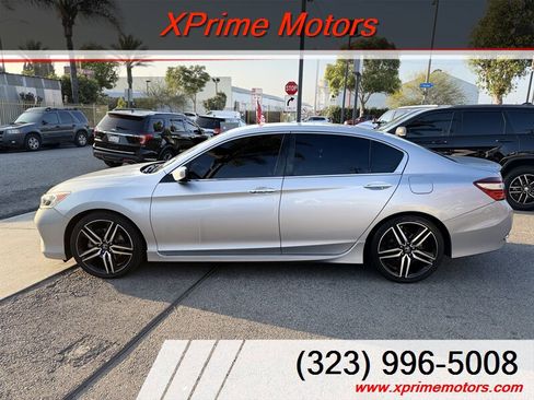 Used 2016 Honda Accord Sport image 4