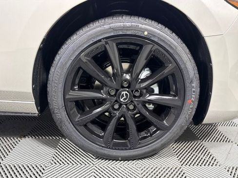 New 2026 MAZDA MAZDA3 2.5 S Hatchback w/ Premium Pkg FWD image 11