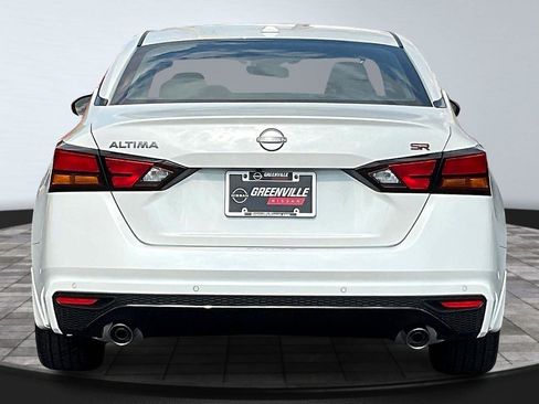 New 2025 Nissan Altima 2.5 SR w/ SR Premium Package image 5