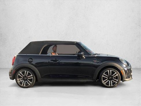 Used 2023 MINI Cooper S image 4