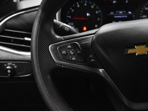 Used 2023 Chevrolet Malibu LS FWD image 7