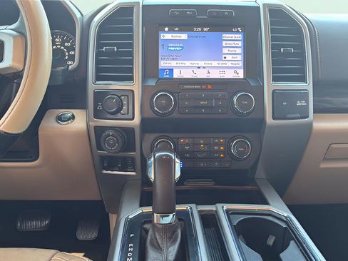 Used 2019 Ford F150 Lariat AWD/4WD image 31