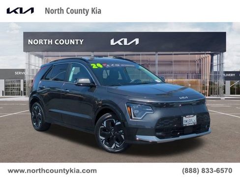 Certified 2024 Kia Niro Wave FWD image 1