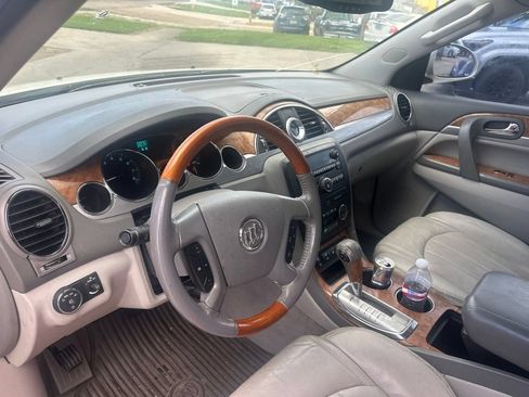 Used 2012 Buick Enclave Leather FWD image 15