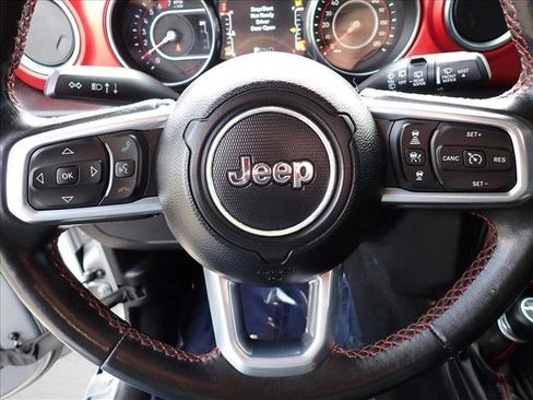 Used 2019 Jeep Wrangler Unlimited Rubicon AWD/4WD image 14
