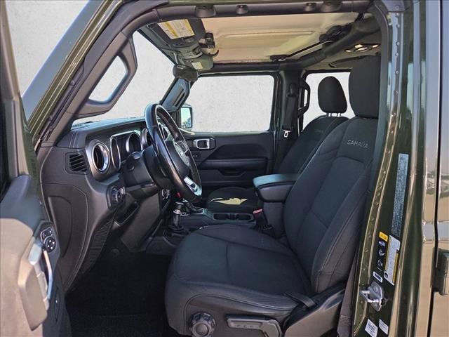 Used 2021 Jeep Wrangler Unlimited Sahara AWD/4WD image 15