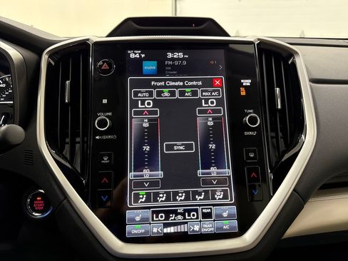 Used 2023 Subaru Ascent Limited w/ Technology Package AWD/4WD image 24