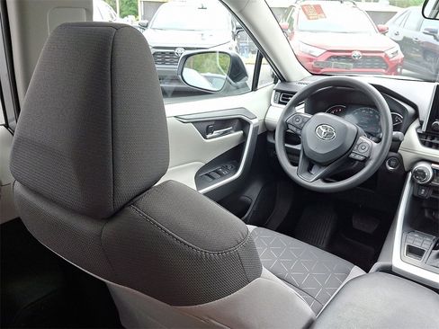 New 2025 Toyota RAV4 XLE image 9