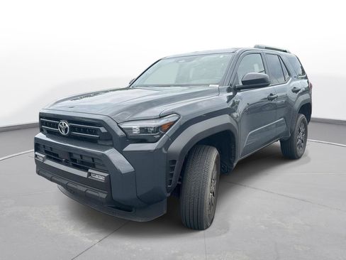 Certified 2026 Toyota 4Runner SR5 AWD/4WD image 2