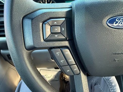 Used 2016 Ford F150 XLT image 17