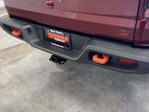 Used 2021 Jeep Gladiator Mojave AWD/4WD image 14