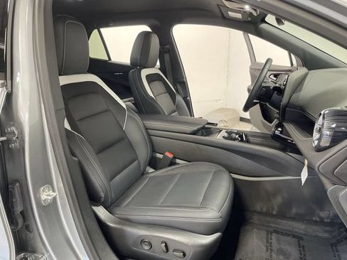 Used 2025 Chevrolet Blazer EV LT w/ Super Cruise Package AWD/4WD image 29