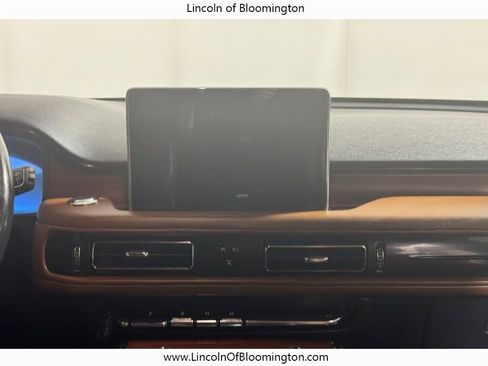 Used 2020 Lincoln Aviator Reserve w/ Equipment Group 202A AWD/4WD image 22