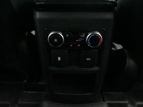 Used 2020 Ford Explorer XLT w/ Comfort Package AWD/4WD image 22