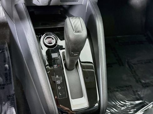 Certified 2025 Nissan Versa SV w/ Trunk Package FWD image 10
