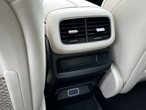 Certified 2024 Mercedes-Benz GLE 450 4MATIC image 26