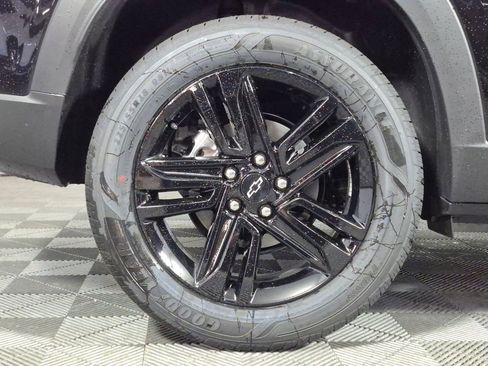 New 2026 Chevrolet Trax ACTIV FWD image 25