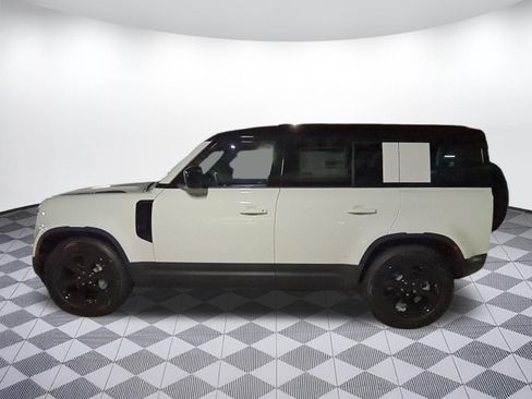 New 2026 Land Rover Defender 110 S AWD/4WD image 2